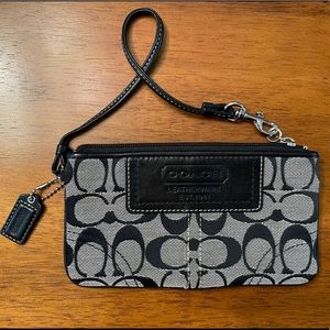 Black Coach Small Wristlet